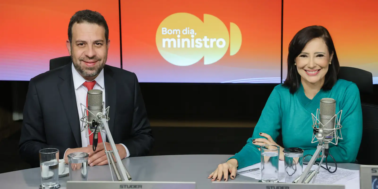 Fim da escala 6×1 pode ter transição para micro e pequenas empresas