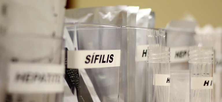 Ministério da Saúde lança campanha nacional e país registra queda de casos — Departamento de HIV, Aids, Tuberculose, Hepatites Virais e Infecções Sexualmente Transmissíveis