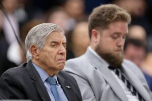 Moraes dá cinco dias para defesa de Augusto Heleno explicar quadro de Alzheimer – CartaCapital