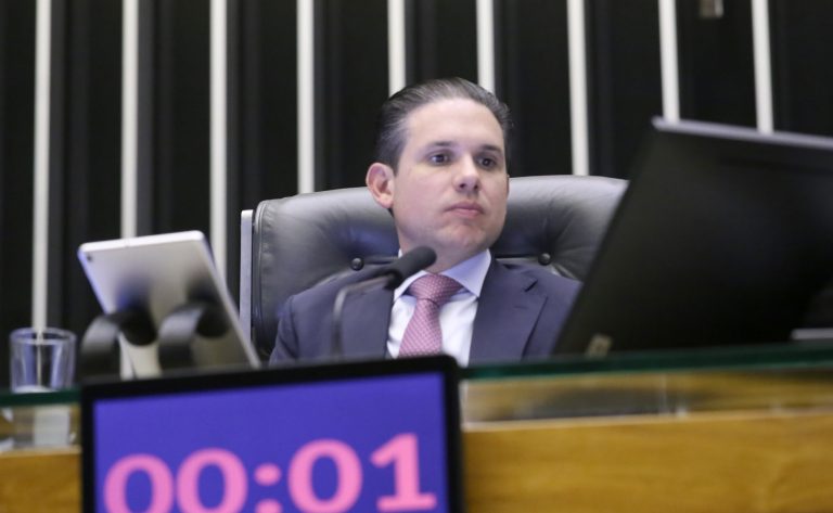 Discussão e votação de propostas legislativas. Presidente da Câmara dos Deputados, Hugo Motta (REPUBLICANOS - PB)