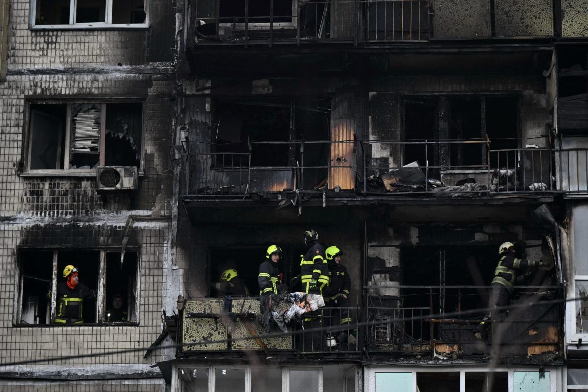 Novos bombardeios russos em Kiev após destituição do braço direito de Zelensky – CartaCapital