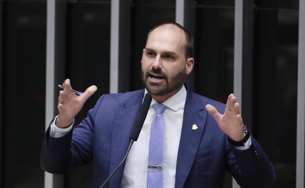 O apelo da Defensoria Pública a Moraes para livrar Eduardo Bolsonaro de denúncia – CartaCapital