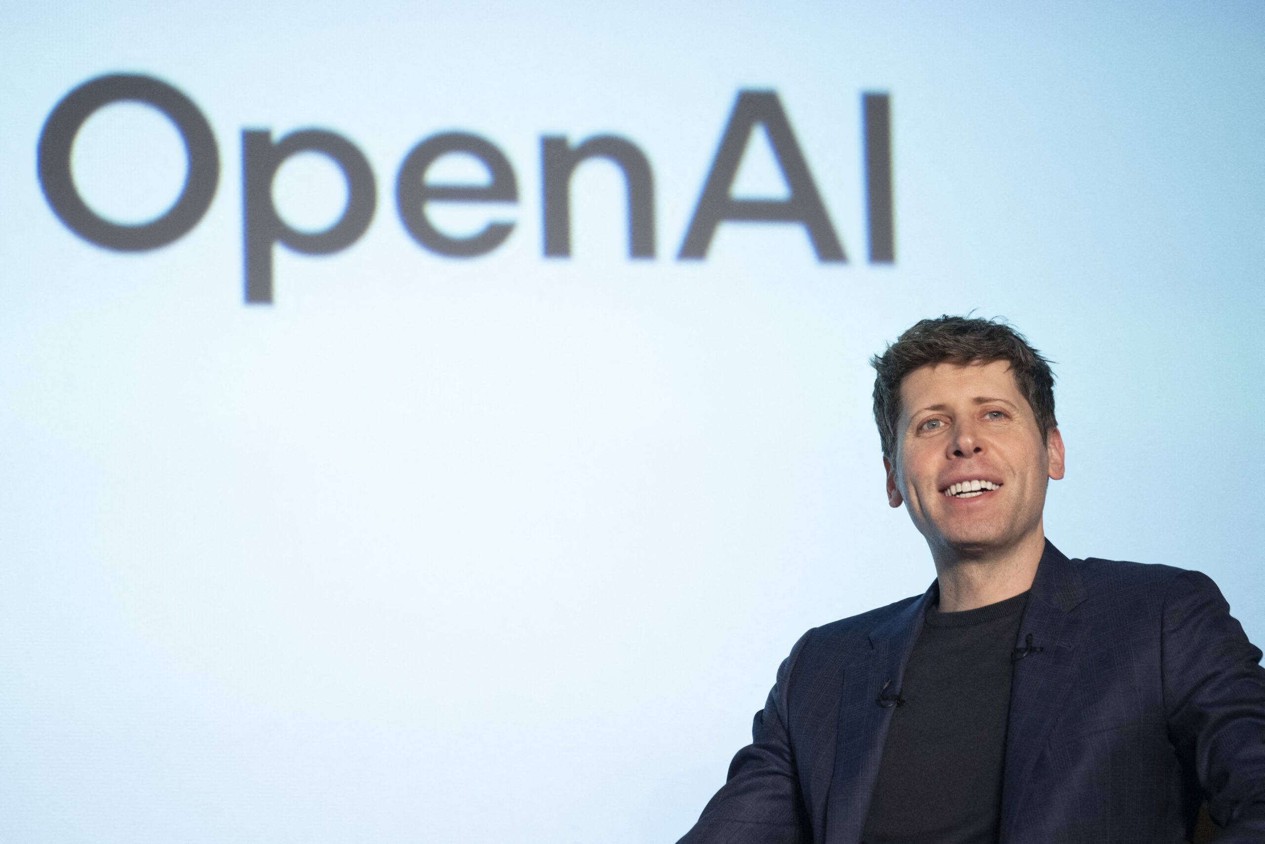 OpenAI pagará US$ 38 bilhões para ter infraestrutura da Amazon na corrida pela IA