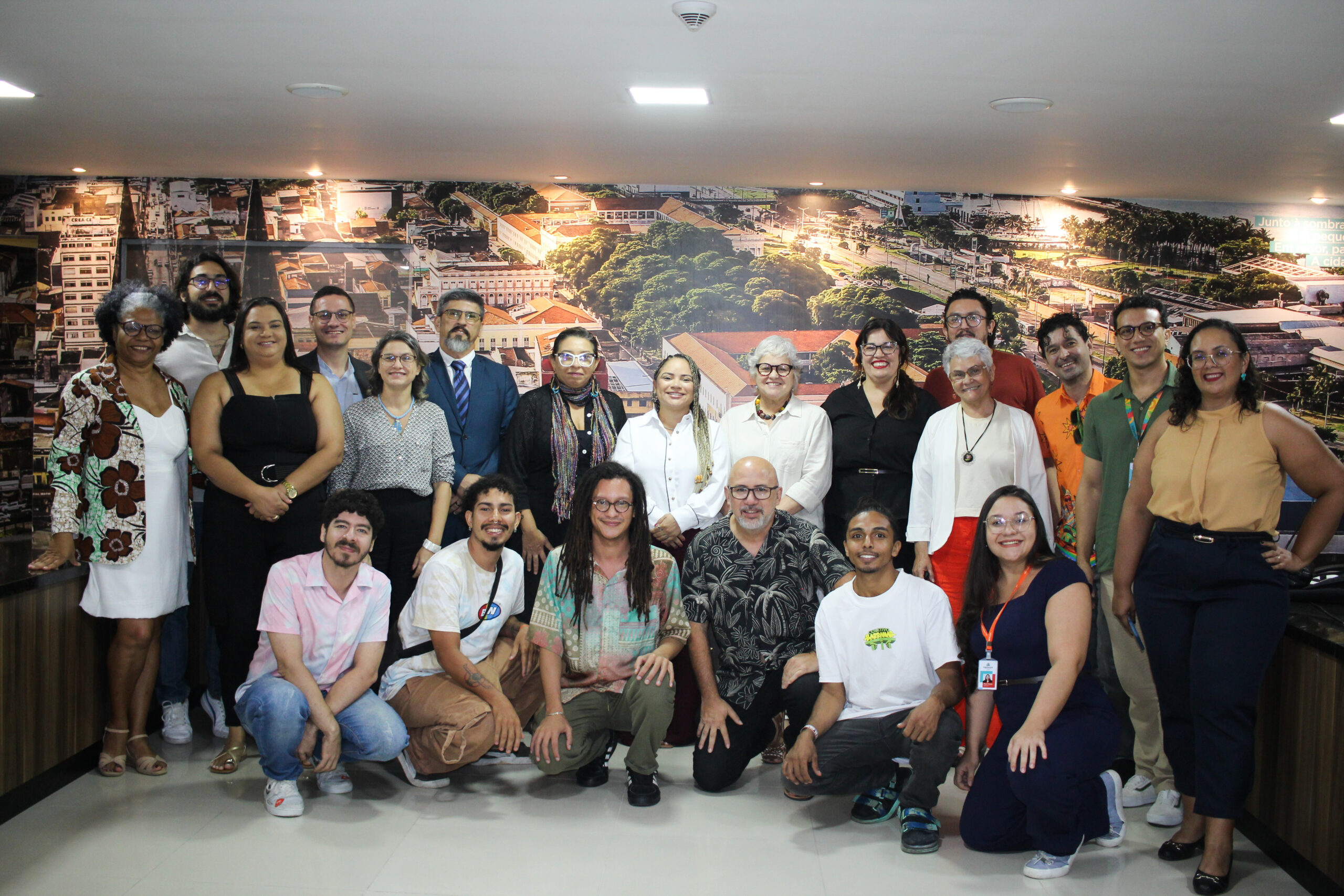 Trabalhadores da cultura comemoram Audiência pública sobre implementação do Sistema Nacional de Cultura em Fortaleza — Brasil de Fato