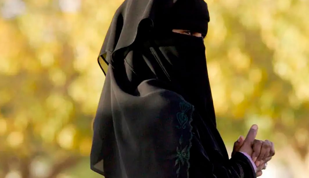 Áustria proíbe crianças de usarem véu islâmico em escolas – CartaCapital