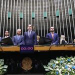 Câmara homenageia 78 prefeitos por destaque na alfabetização infantil – Notícias