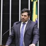 Comissão discute falta de atendimento especializado a pessoas com epidermólise bolhosa – Notícias