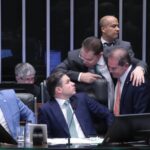 Como votou cada deputado no projeto que reduz a pena de Bolsonaro – CartaCapital