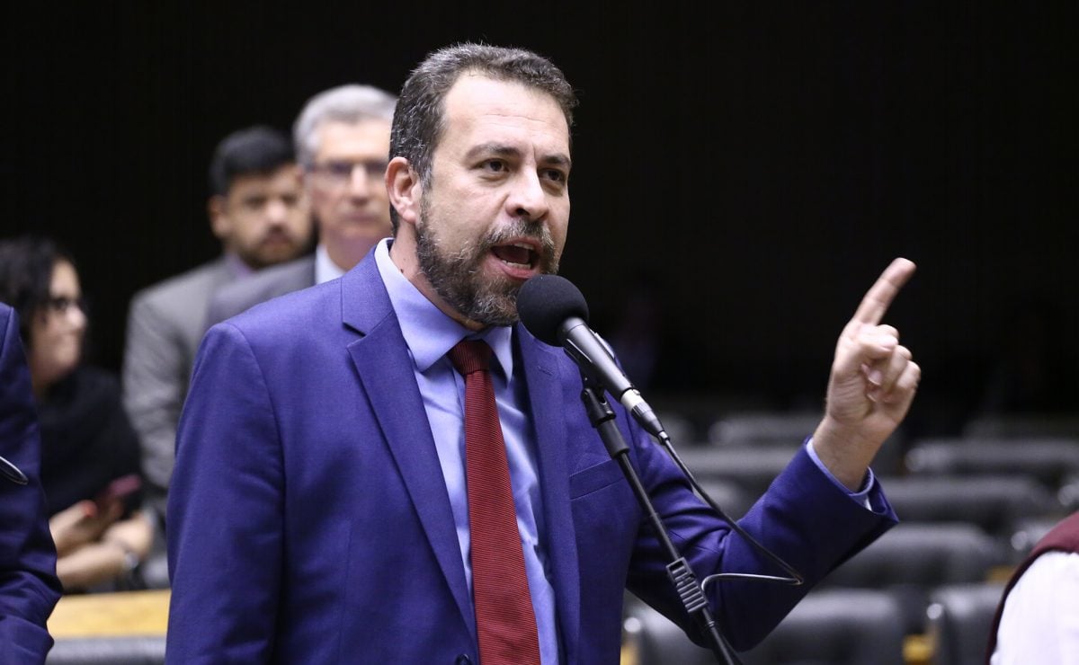 Conselho de Ética arquiva representações contra Boulos e Lindbergh – CartaCapital