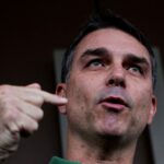 Flávio repete que candidatura é irreversível e rejeita desistir se PL da Dosimetria for aprovado