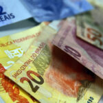 Governo confirma aumento de 6,79% no salário mínimo; veja valor