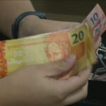 Governo publica decreto que oficializa reajuste do salário mínimo para R$ 1.621 em 2026