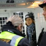 Greta Thunberg volta a ser detida em Londres durante manifestação de apoio a grupo Pró-Palestina – CartaCapital