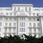 Hotéis de luxo como Copacabana Palace adotam escala 5×2