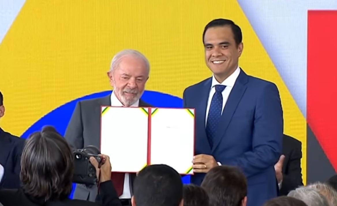 Lula dá posse a Gustavo Feliciano, novo ministro do Turismo – CartaCapital