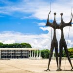 Sancionada com vetos lei que reajusta salários de servidores do Judiciário – Notícias