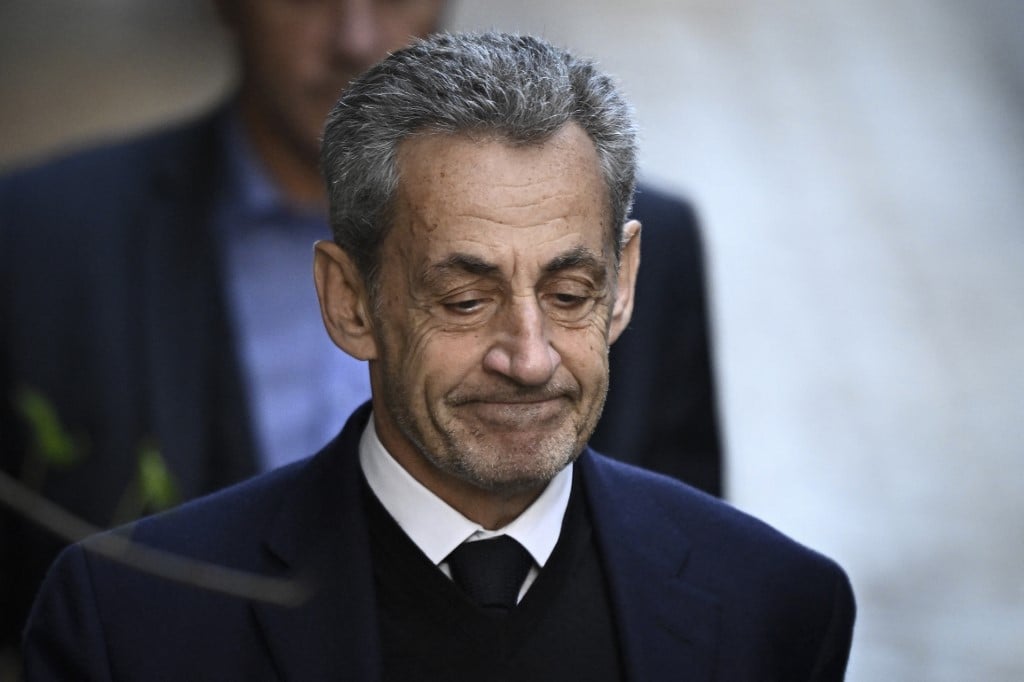 Sarkozy lança 'Diário de um Prisioneiro', obra escrita 'com caneta bic' durante detenção em Paris – CartaCapital
