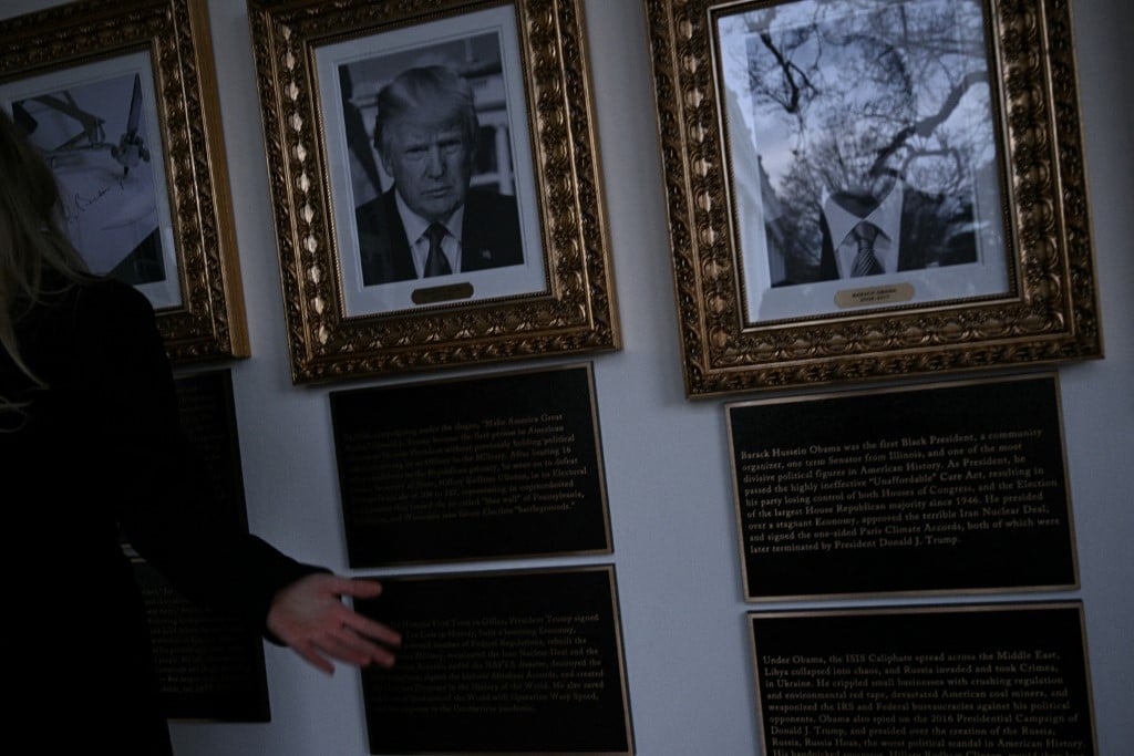 Trump instala placas na Casa Branca com ofensas a Biden e Obama – CartaCapital