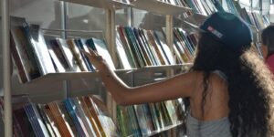 Livro afrofuturista destaca protagonismo negro na literatura