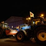 Agricultores franceses realizam novo protesto em Paris na tentativa de impedir acordo com o Mercosul