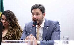 Instalação e eleição do presidente e vice-presidentes. Dep. Maurício Carvalho (UNIÃO-RO)