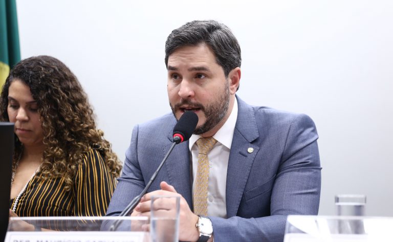 Instalação e eleição do presidente e vice-presidentes. Dep. Maurício Carvalho (UNIÃO-RO)