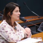 Comissão de Saúde aprova oferta gratuita de sensores de glicose pelo SUS – Notícias