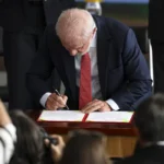 Lula veta projeto que reduz penas de condenados por tentativa de golpe de Estado – Notícias