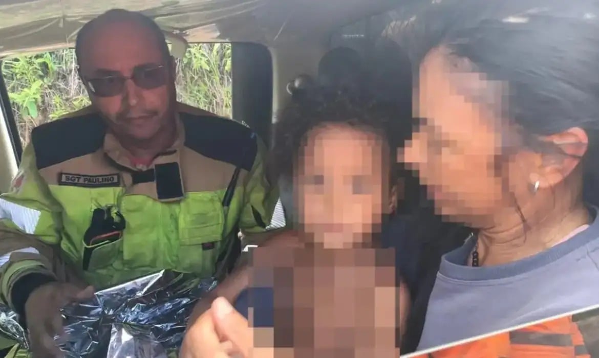 Menina de 4 anos que desapareceu em região de mata é encontrada em MG – CartaCapital