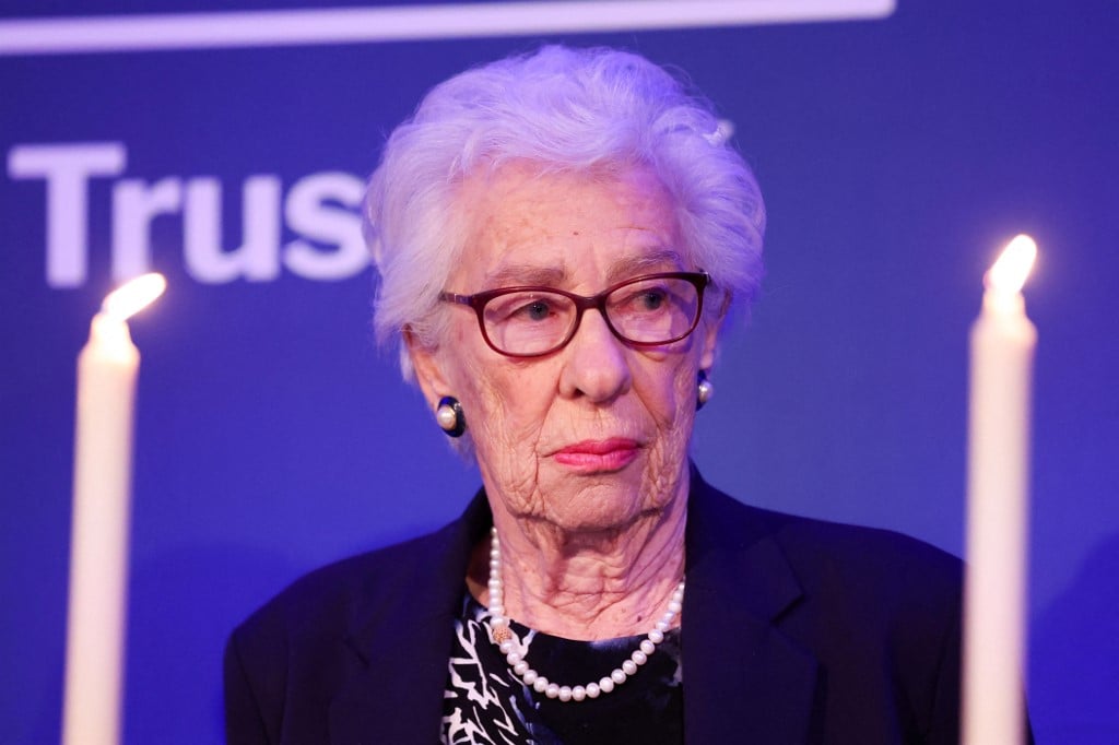 Morre Eva Schloss, sobrevivente de Auschwitz e meia-irmã de Anne Frank – CartaCapital