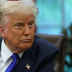 Trump tenta impedir que tribunais confisquem receita do petróleo venezuelano em contas nos EUA