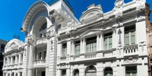 Museu em Salvador repatria mais de 600 obras de arte afro-brasileiras