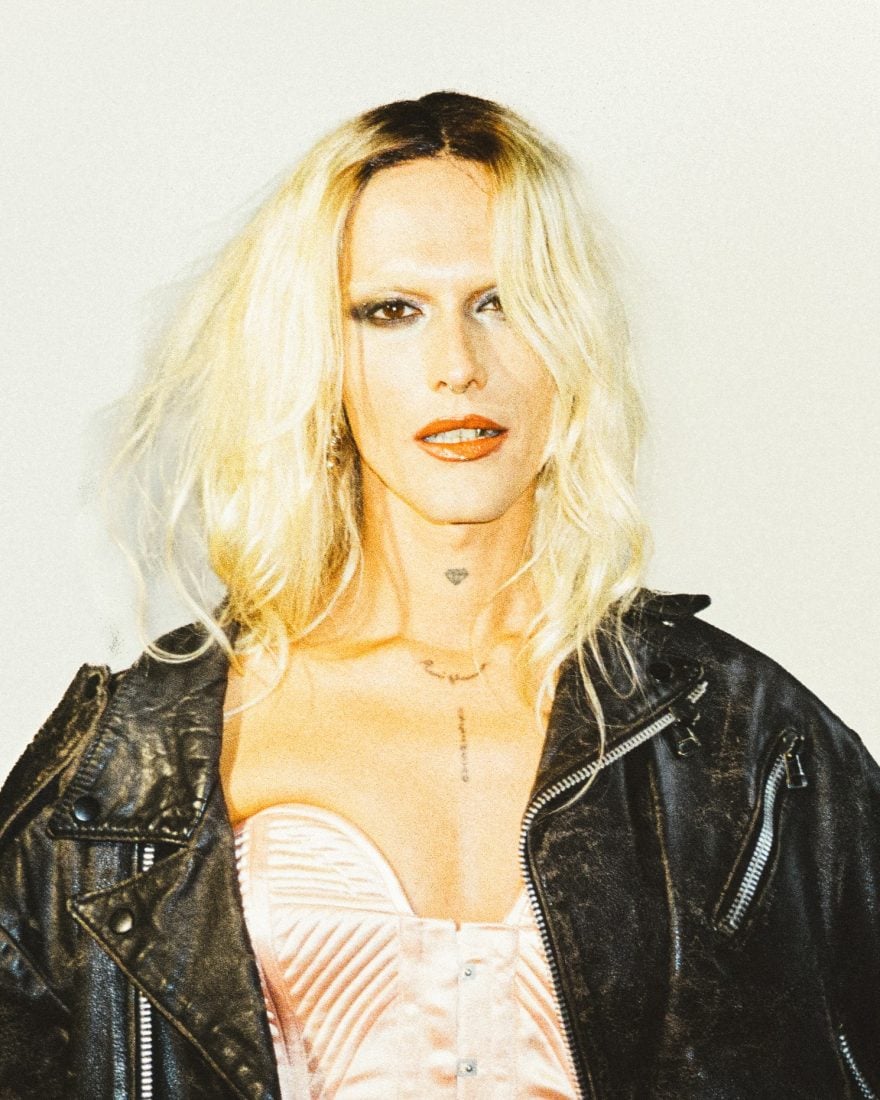 ‘Estar no palco como uma pessoa trans é um grito de liberdade’ – CartaCapital