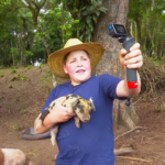 'Influencer da roça' viraliza ao compartilhar rotina no campo, no Paraná: 'Não faço roteiro nenhum'