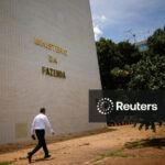 CORREÇÃO-Fazenda vê pressão fiscal em benefícios sociais e aponta compromisso de formular e aprovar medidas