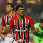 Com reservas, São Paulo vence o Coritiba e segue na cola do Palmeiras no Brasileirão – CartaCapital