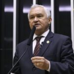 Comissão aprova projeto que restringe prisão preventiva de agentes de segurança em serviço – Notícias