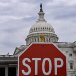 Congresso dos EUA aprova lei que põe fim à paralisação do governo – CartaCapital