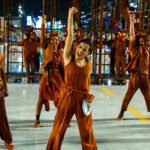 Desfiles na Sapucaí farão homenagens biográficas neste domingo (15)