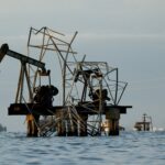 EUA liberam revenda de petróleo venezuelano a Cuba em meio à crise