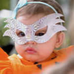 Eles criaram blocos para bebês e idosos e faturam até R$ 70 mil