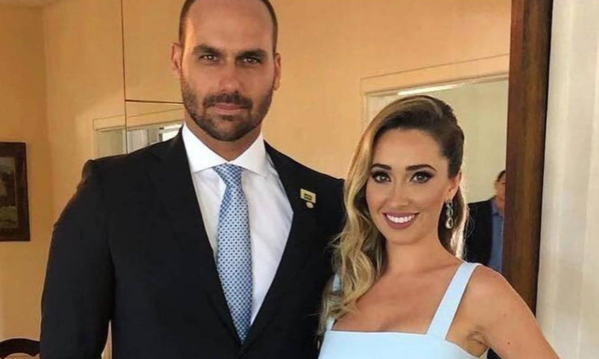 Esposa de Eduardo Bolsonaro responde Nikolas e diz que marido 'não está bem' – CartaCapital