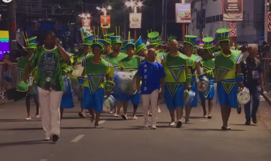 Filme destaca o trabalho dos anônimos que levam à avenida as escolas de samba do 3º grupo do Rio – CartaCapital
