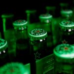 Heineken anuncia corte de até 6 mil empregos após queda nas vendas de cerveja