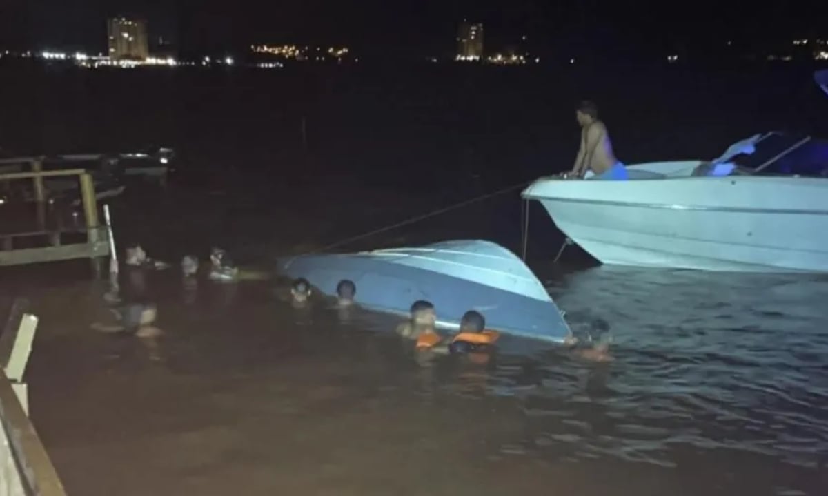 Lancha colide com píer e deixa seis mortos na divisa entre MG e SP – CartaCapital