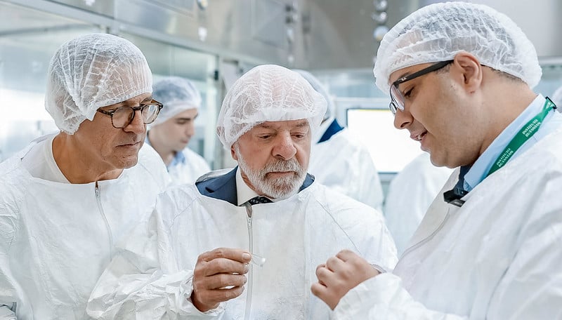 Lula anuncia R$ 1,4 bilhão para ampliar produção de vacinas no Instituto Butantan – CartaCapital