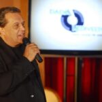 Morre aos 78 anos o diretor e ator Dennis Carvalho – CartaCapital