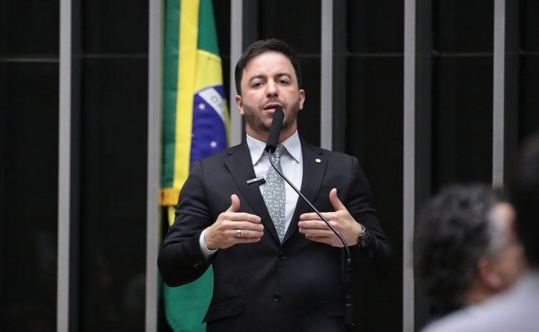 Discussão e Votação de Propostas Legislativas. Dep. Célio Studart (PSD - CE)