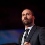 STF formaliza ação penal e torna Eduardo Bolsonaro réu por coação e obstrução de Justiça – CartaCapital