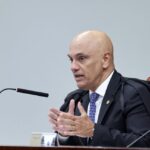 Moraes proíbe visita de assessor de Trump a Bolsonaro na Papudinha – CartaCapital